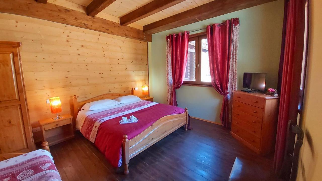 Chalet Rosa Dei Monti Piamprato Exterior foto
