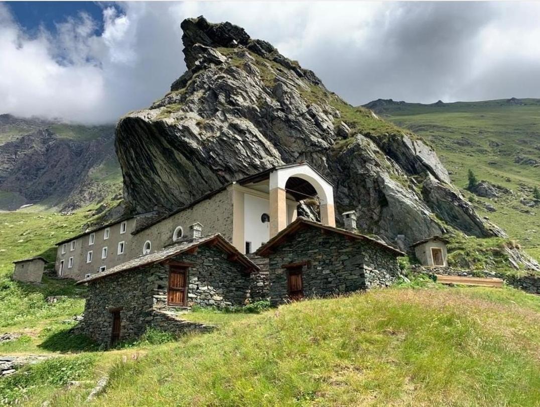 Chalet Rosa Dei Monti Piamprato Exterior foto