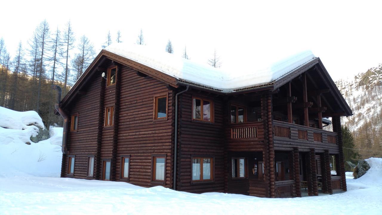 Chalet Rosa Dei Monti Piamprato Exterior foto